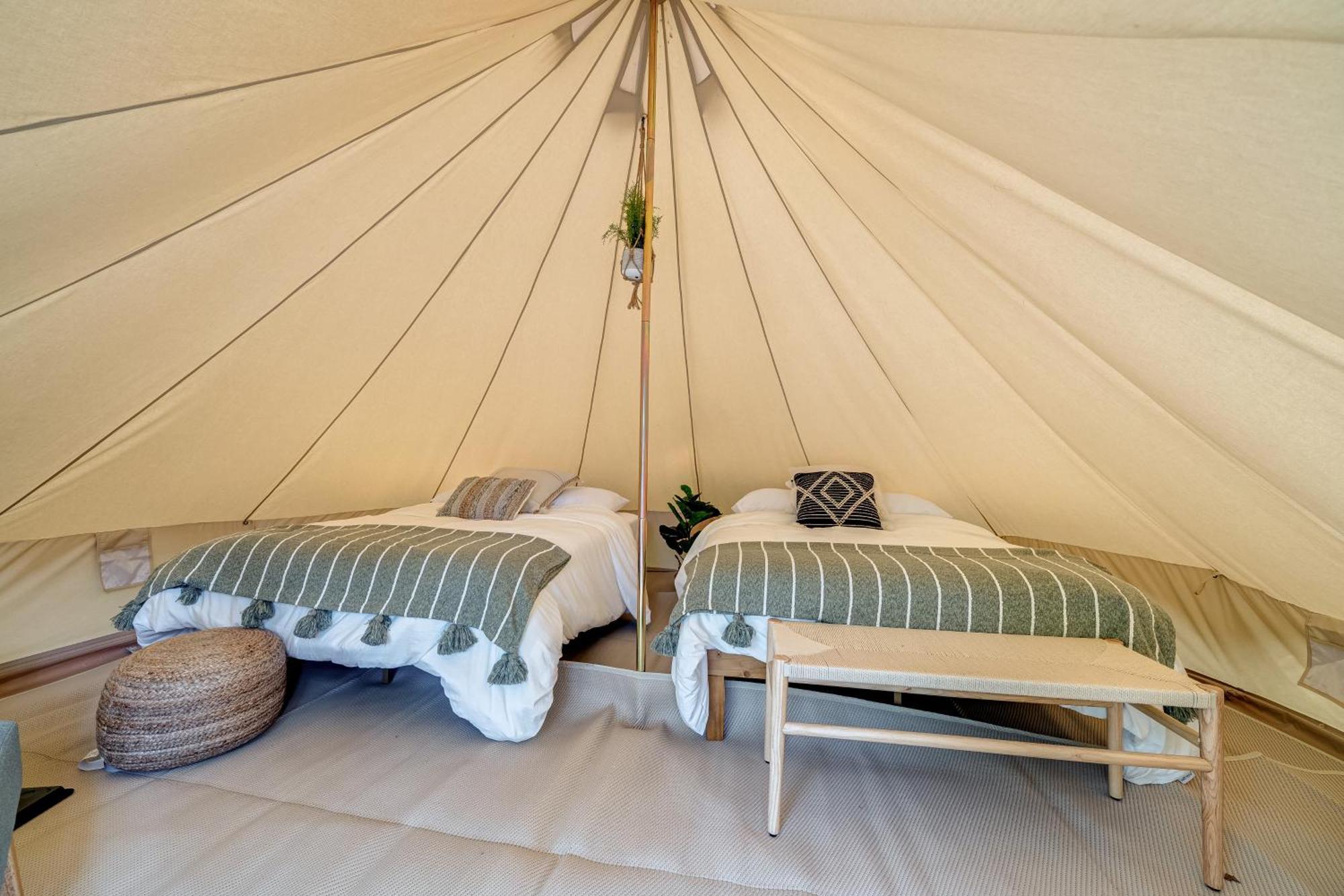 מלון Great Cacapon Firefly Ridge Luxury Retreat מראה חיצוני תמונה